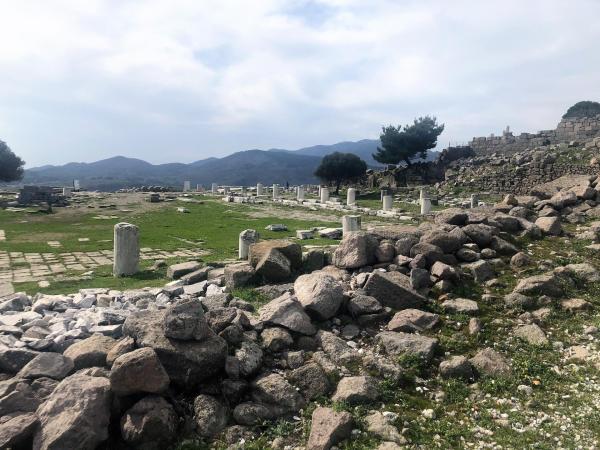 Antik Adıyla Pergamon Şehrinin İlk Yerleşim Alanı | Günübirlik Kültür Turları