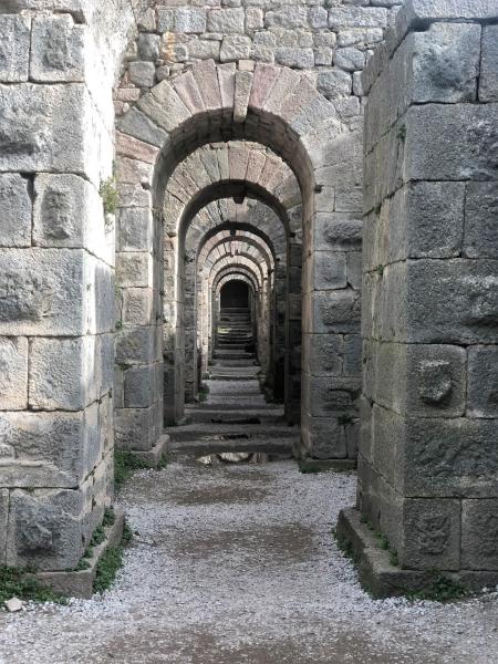Antik Adıyla Pergamon Şehrinin İlk Yerleşim Alanı | Günübirlik Kültür Turları