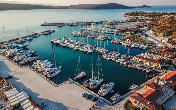 Çeşme - Alaçatı Turu