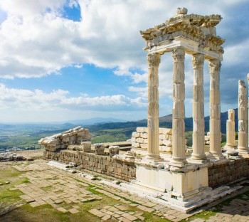 The First Settlement Area of ​​Pergamon City with its Ancient Name | Daily Culture Tours