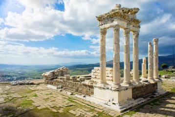 Antik Adıyla Pergamon Şehrinin İlk Yerleşim Alanı | Günübirlik Kültür Turları